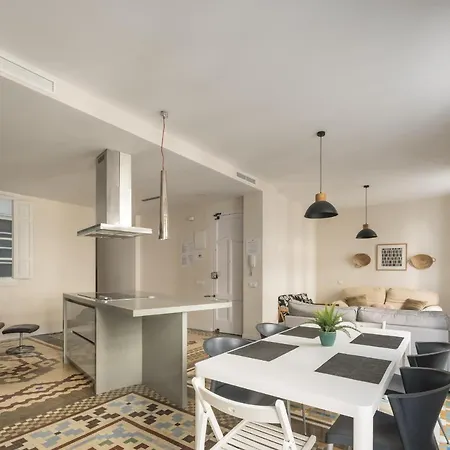 Macflats Ayuntamiento Апартаменты *