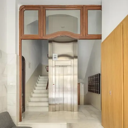 Macflats Ayuntamiento Valensiya